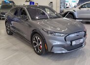 Ford Mustang Mach-E SUV 0,0 198 kw