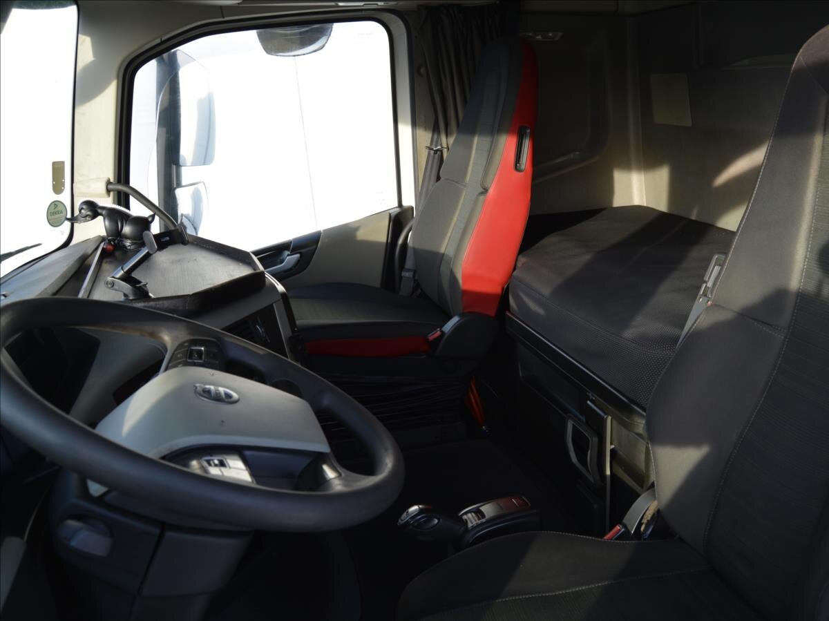 Volvo Ostatní Ostatní 12,8 l 345 kw