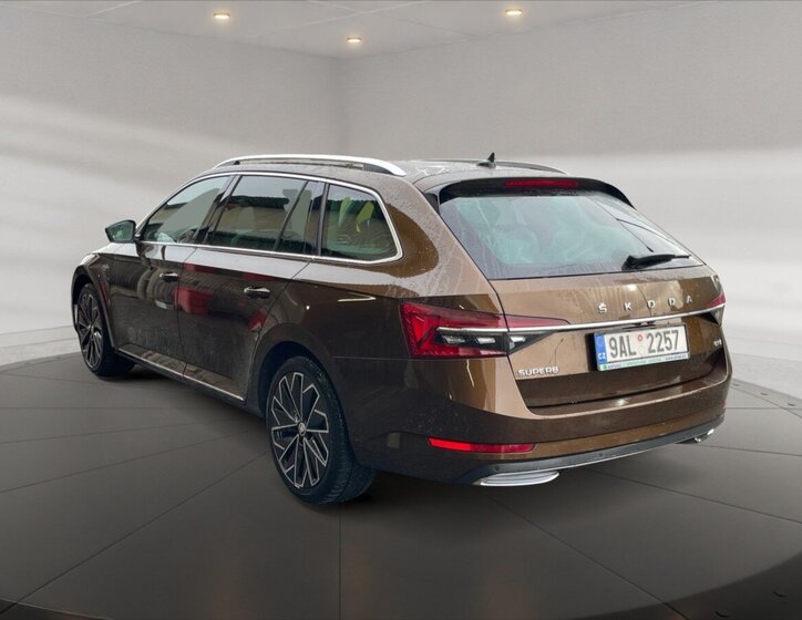 Škoda Superb 4