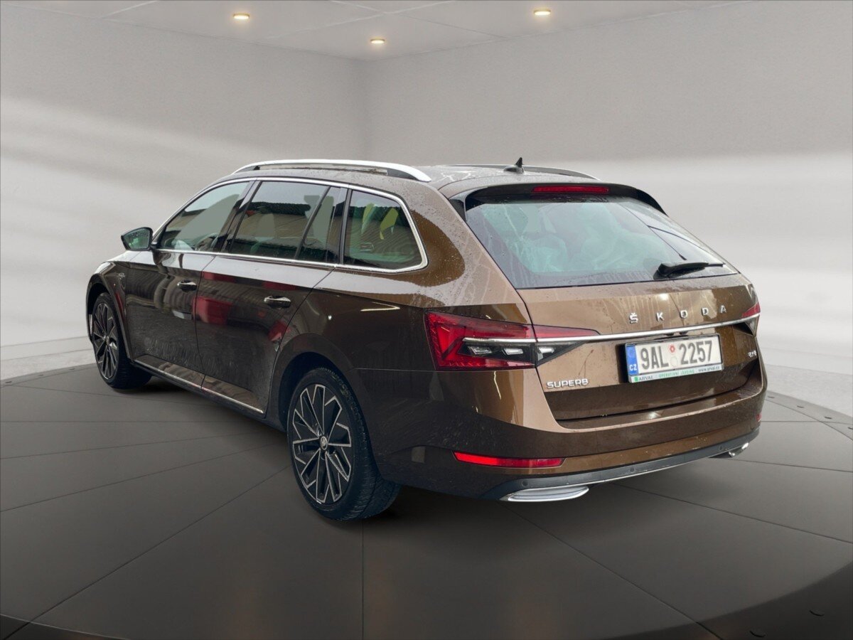 Škoda Superb