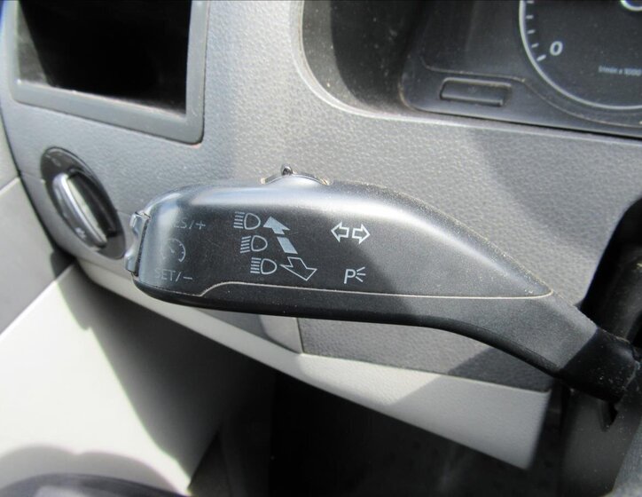 Volkswagen Transporter Skříň 2,0 l 84 kw