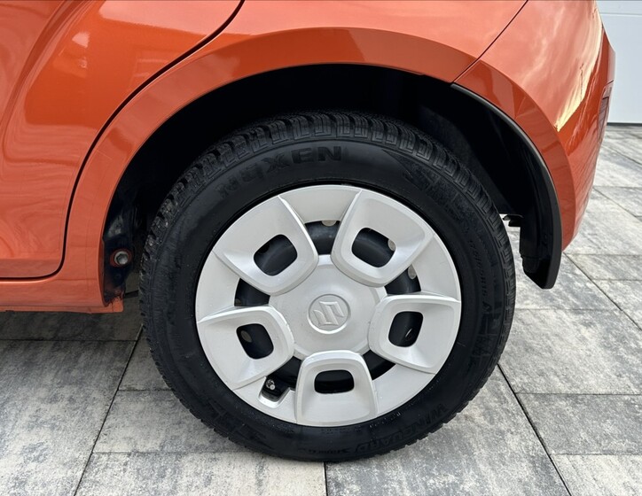 Suzuki Ignis 38