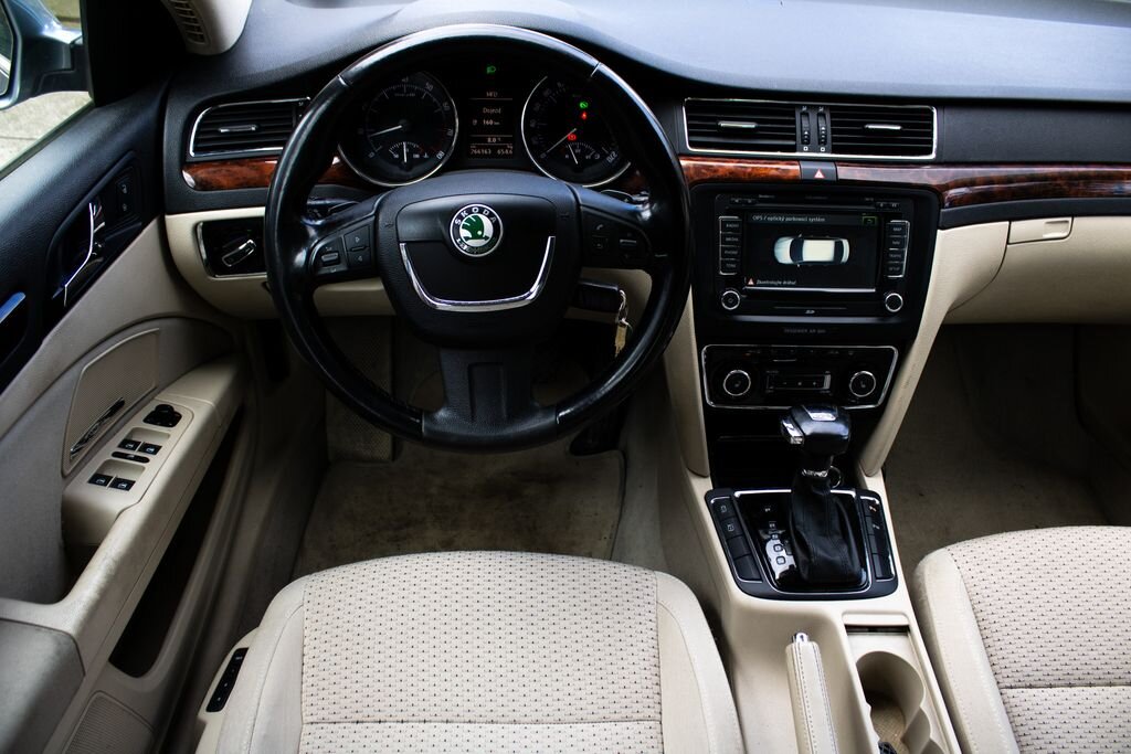 Škoda Superb Sedan 1,8 l 118 kw