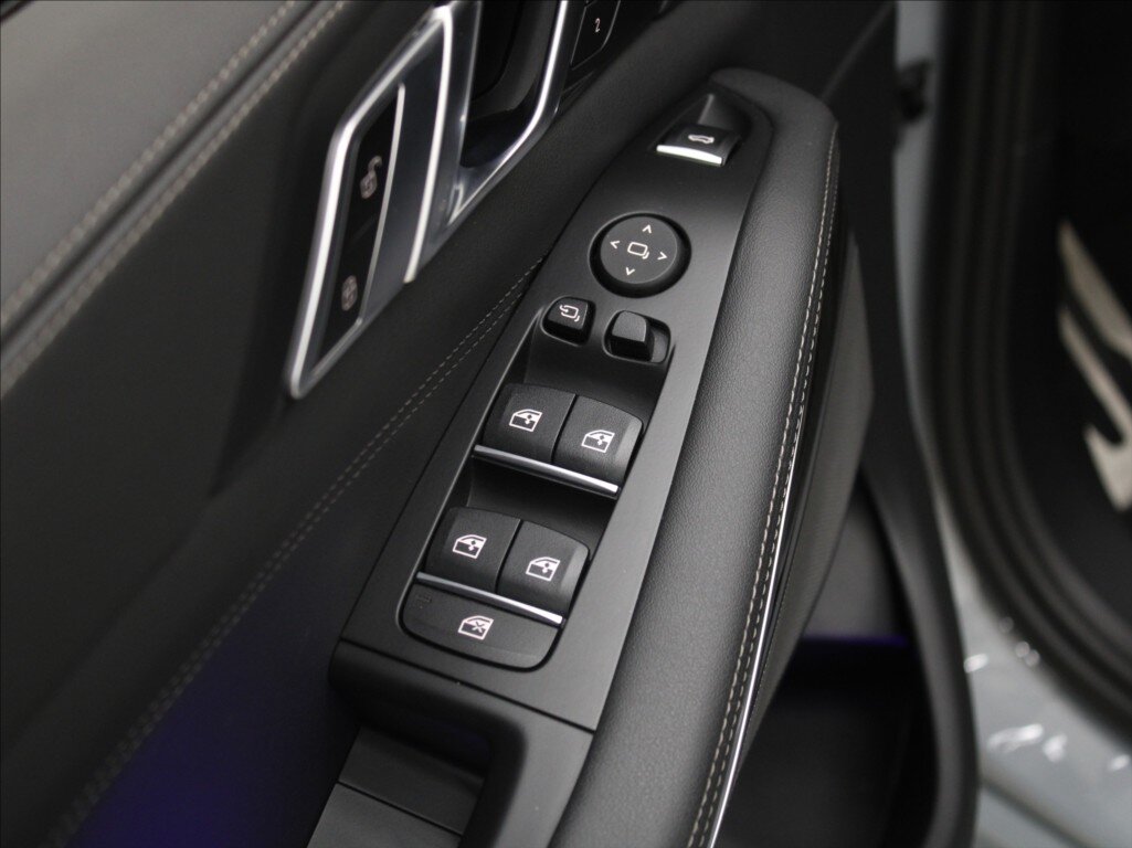 BMW X5 SUV / Terénní 3,0 l 210 kw