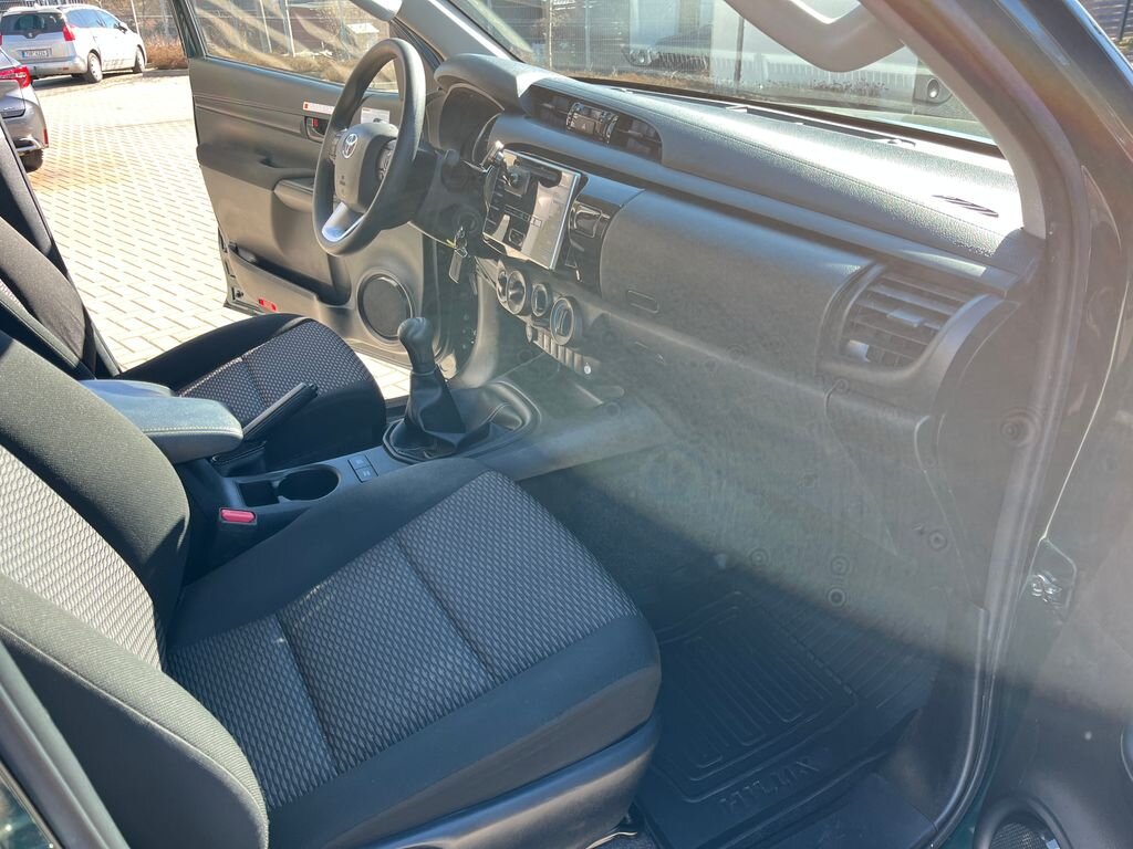 Toyota Hilux Pick-up 2,4 l 110 kw