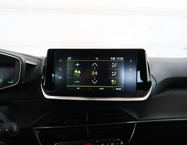 Peugeot 2008 SUV 1,2 l 74 kw