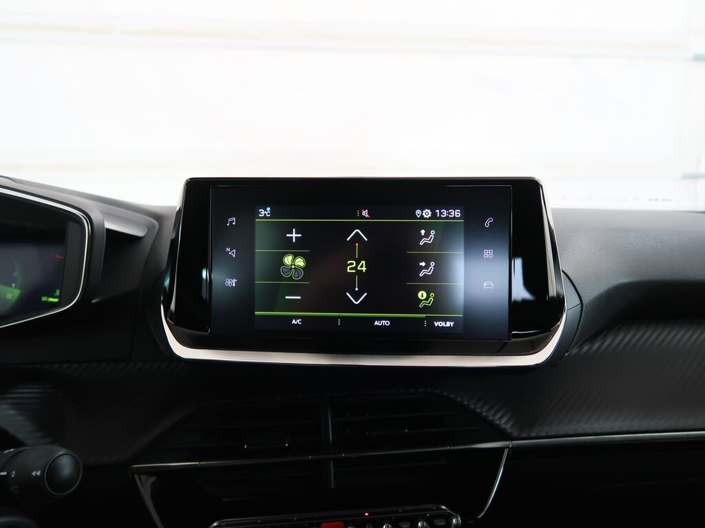 Peugeot 2008 SUV 1,2 l 74 kw