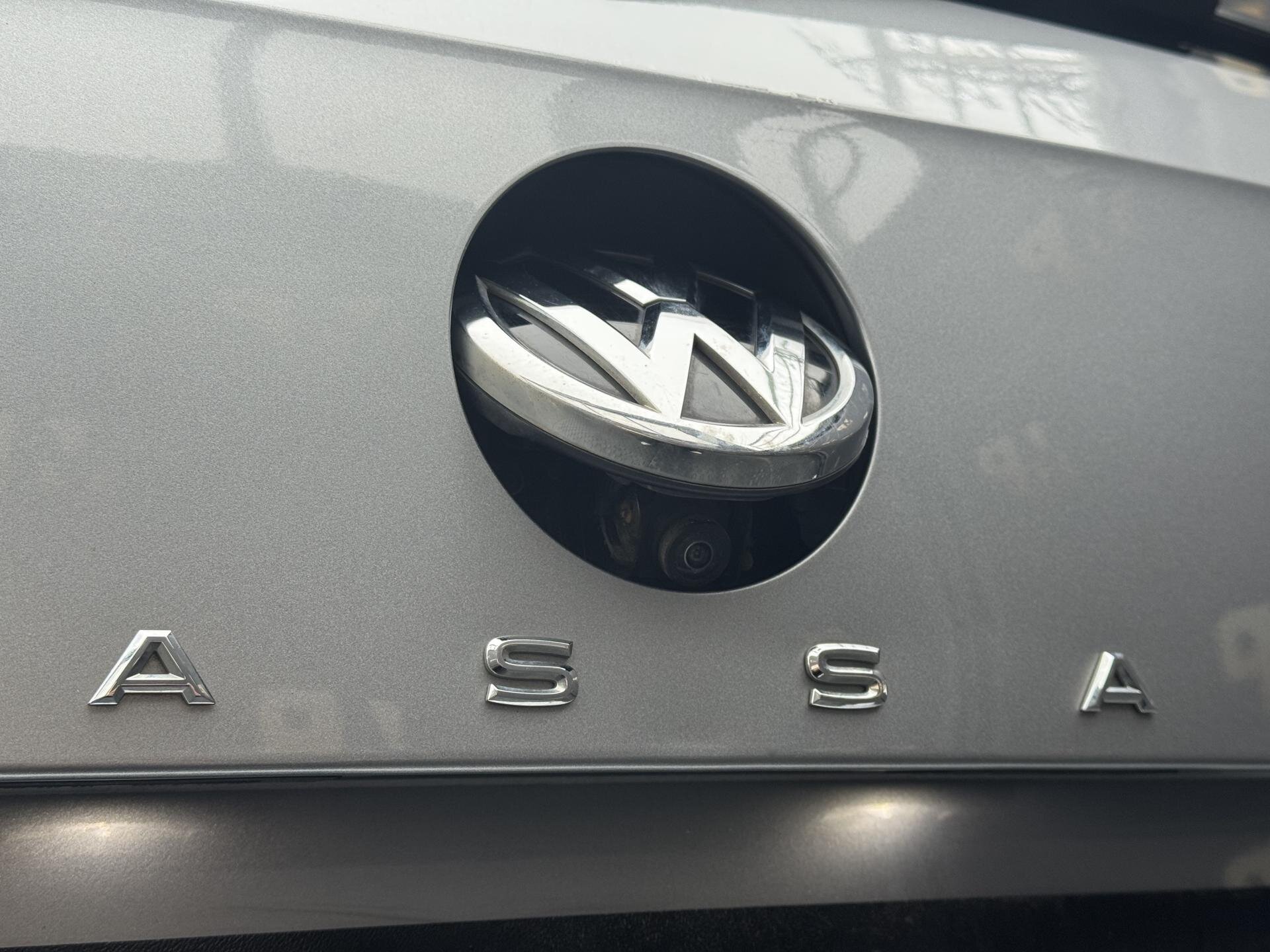 Volkswagen Passat Kombi 1,5 l 110 kw