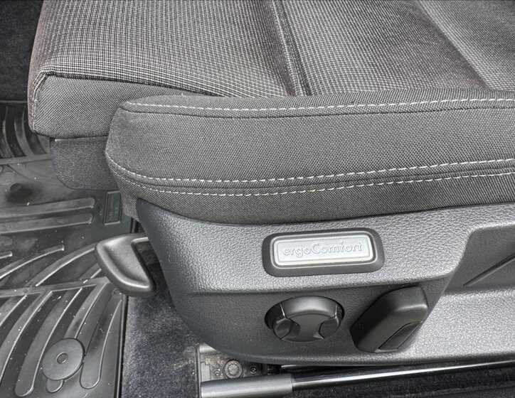 Volkswagen Passat Kombi 2,0 l 110 kw