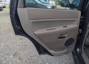 Jeep Grand Cherokee 19