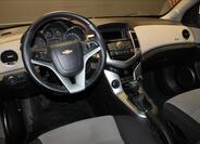Chevrolet Cruze 24