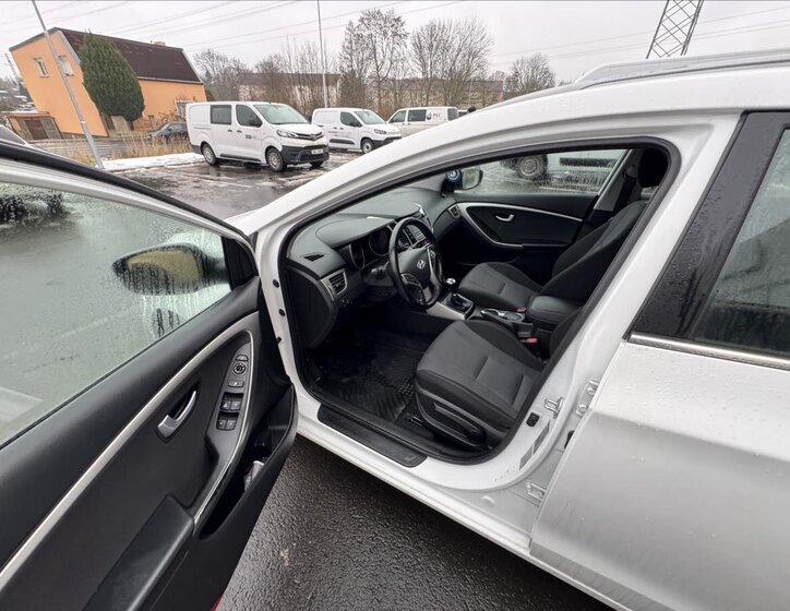 Hyundai i30 Kombi 1,6 l 88 kw