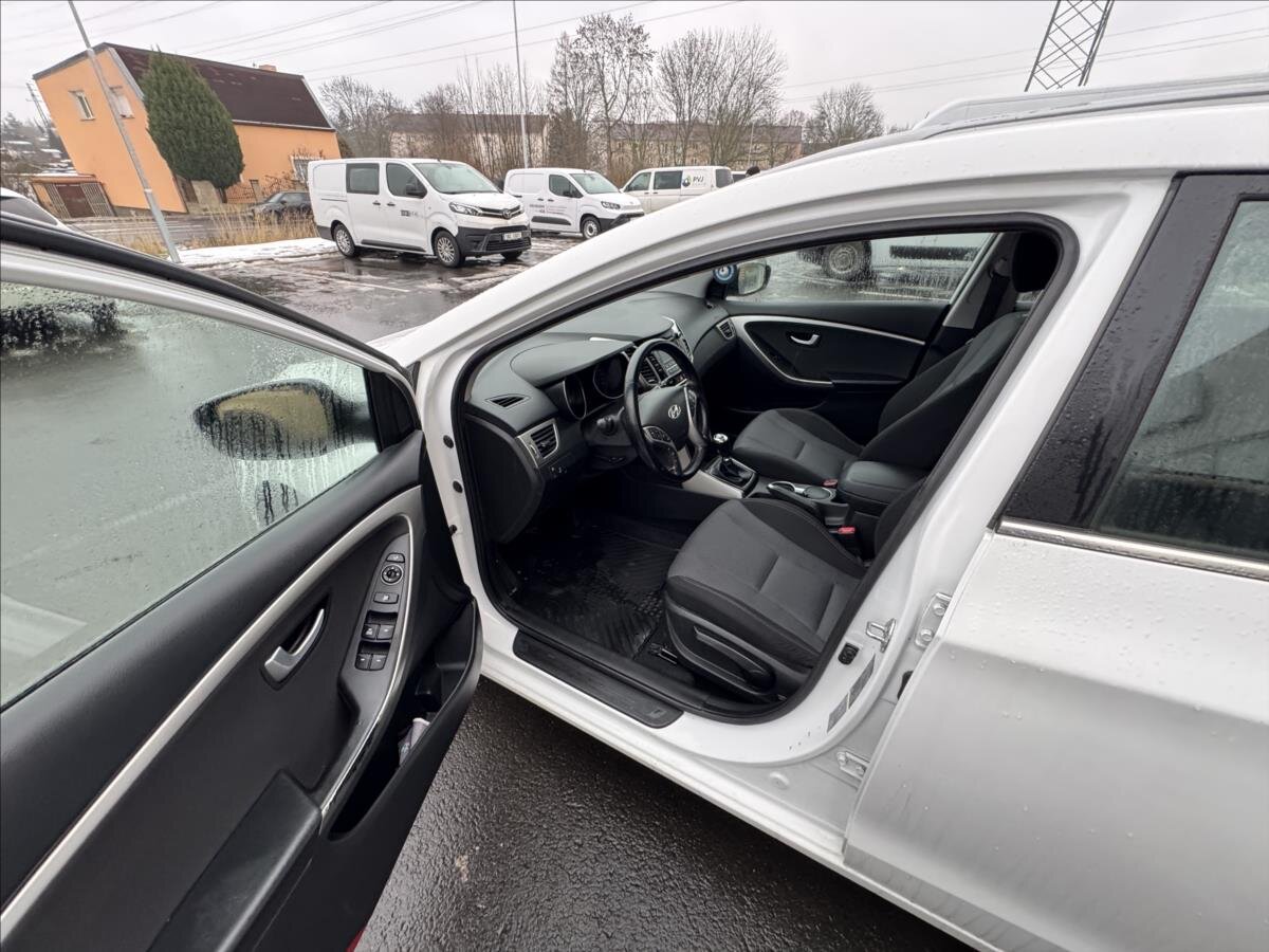 Hyundai i30 Kombi 1,6 l 88 kw