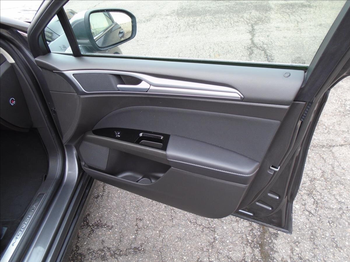 Ford Mondeo Kombi 2,0 l 110 kw