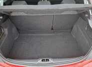 Peugeot 208 Hatchback 1,2 l 61 kw