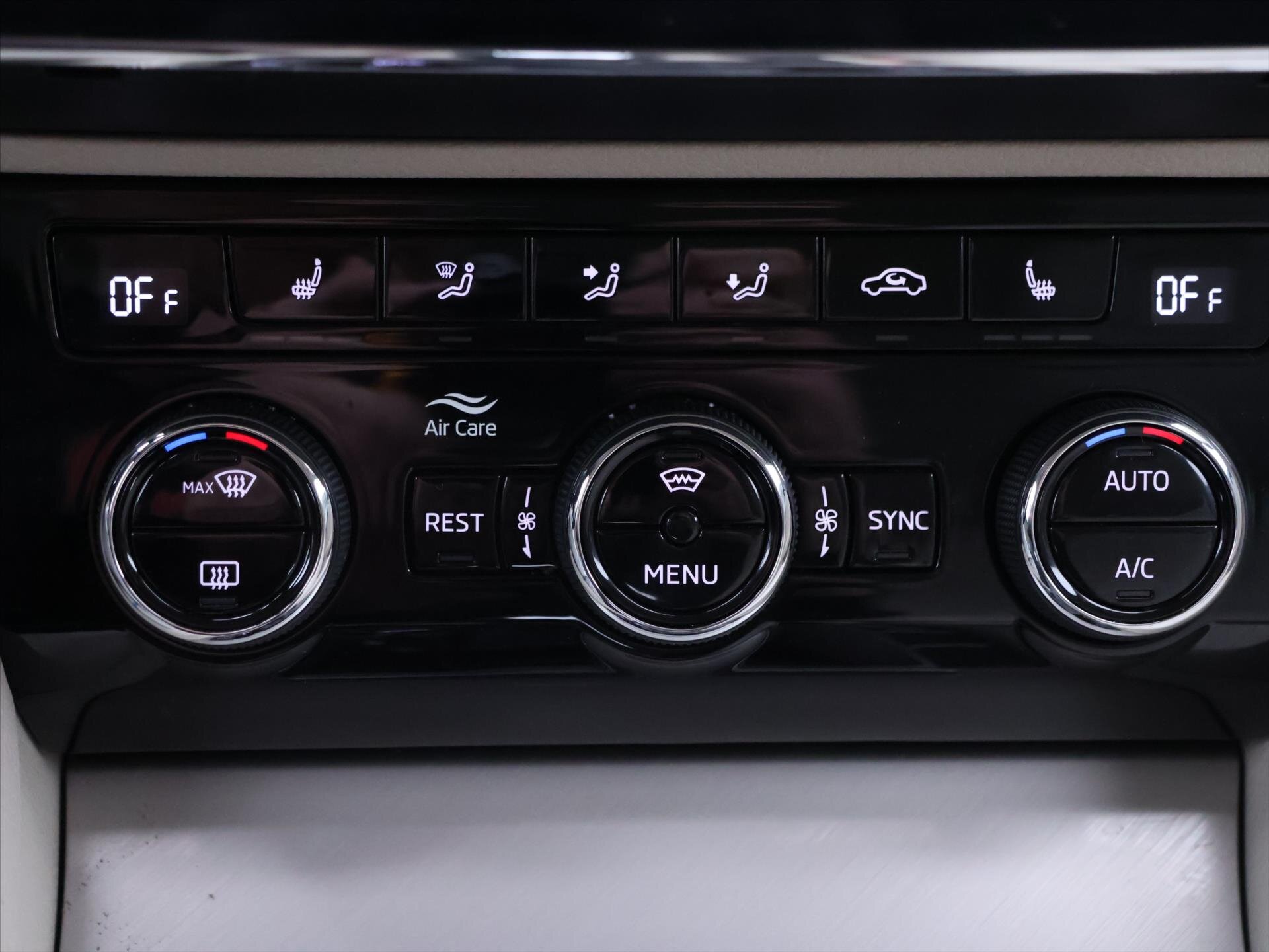 Škoda Superb Kombi 2,0 l 147 kw