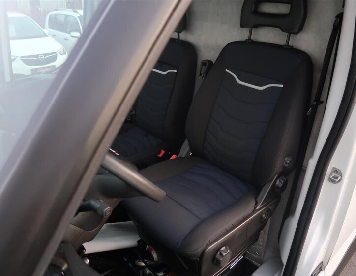 Iveco Daily Ostatní 2,3 l 115 kw