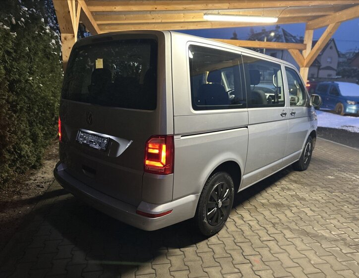Volkswagen Multivan VAN-Minibus 2,0 l 75 kw