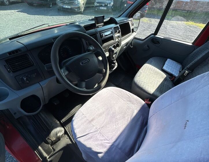 Ford Transit 11