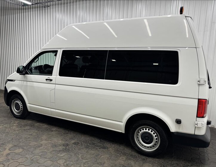 Volkswagen Transporter Kombi 2,0 l 81 kw