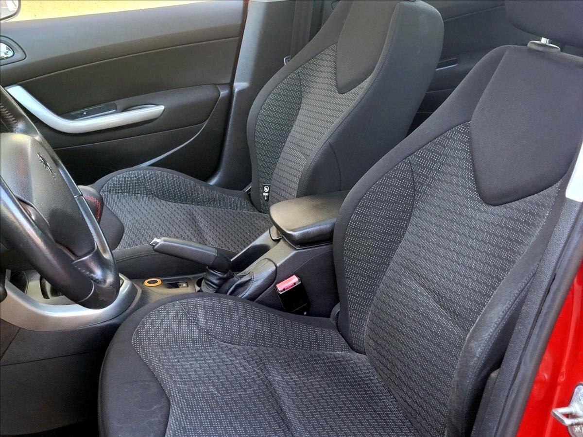 Peugeot 308 Kombi 1,6 l 88 kw