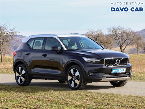 Volvo XC40 SUV / Terénní 2,0 l 140 kw