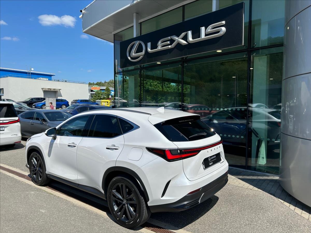 Lexus NX 350h SUV 2,5 l 179 kw