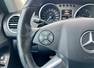 Mercedes-Benz Třídy M 12