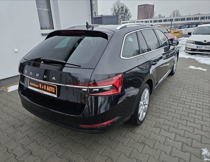 Škoda Superb Kombi 2,0 l 110 kw