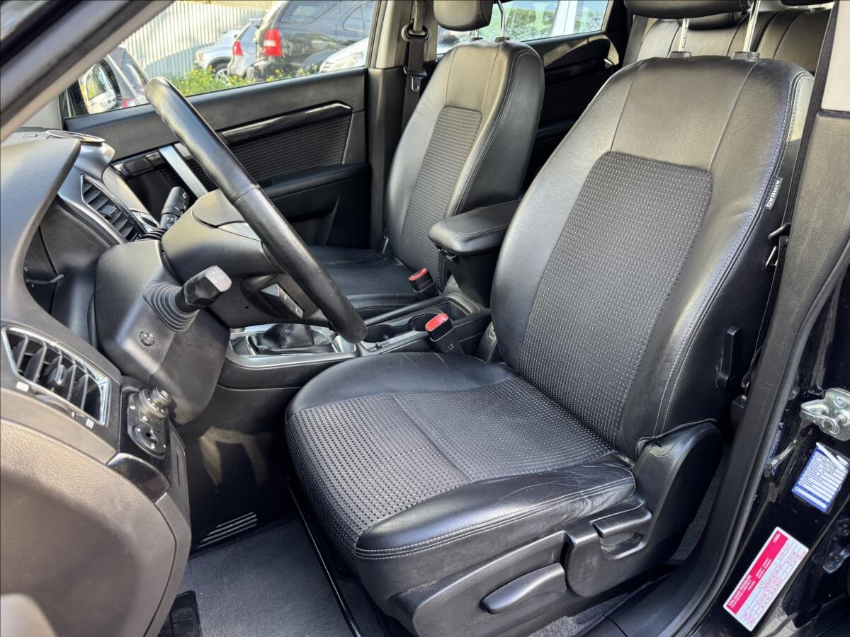 Chevrolet Captiva SUV / Terénní 2,2 l 120 kw