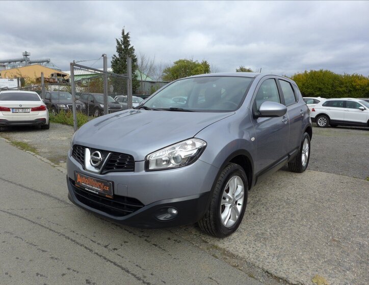 Nissan Qashqai SUV / Terénní 1,6 l 86 kw