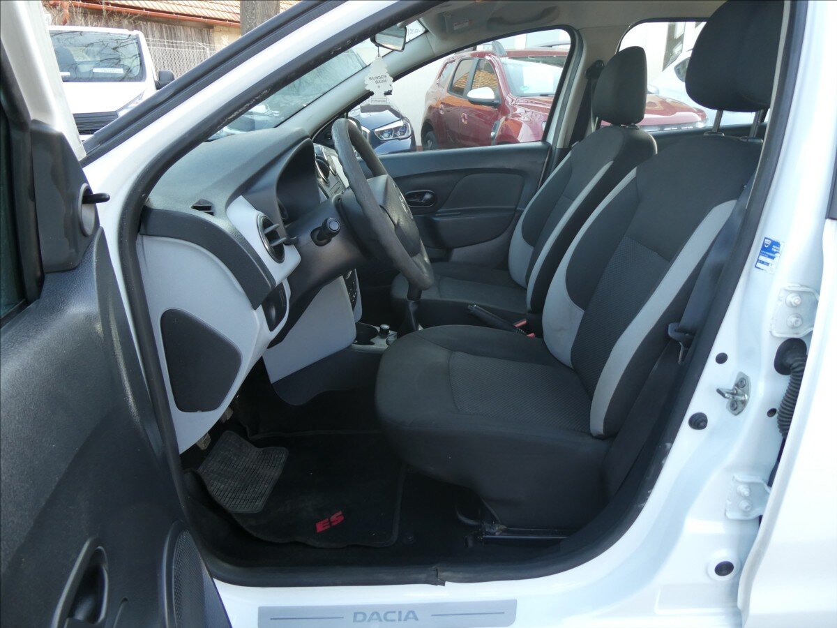 Dacia Sandero Hatchback 1,1 l 55 kw