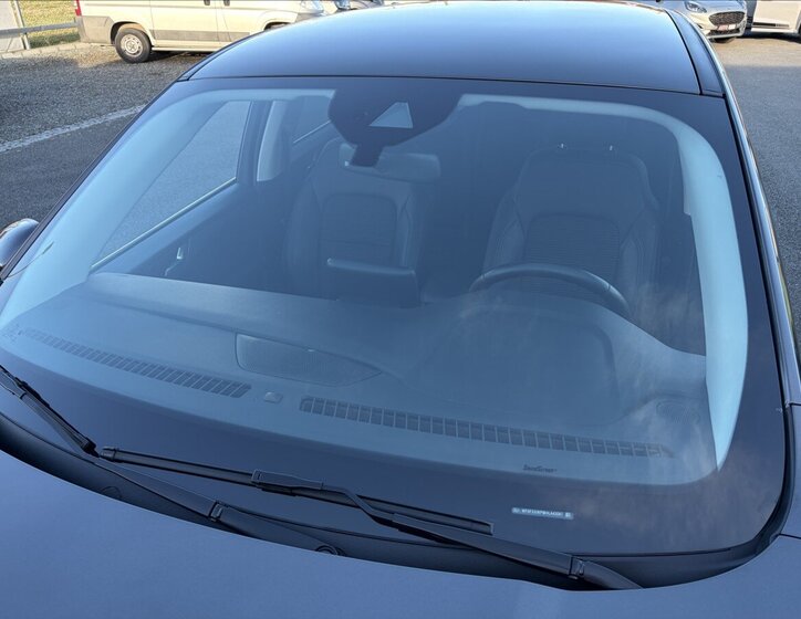 Ford Kuga SUV / Terénní 2,5 l 165 kw