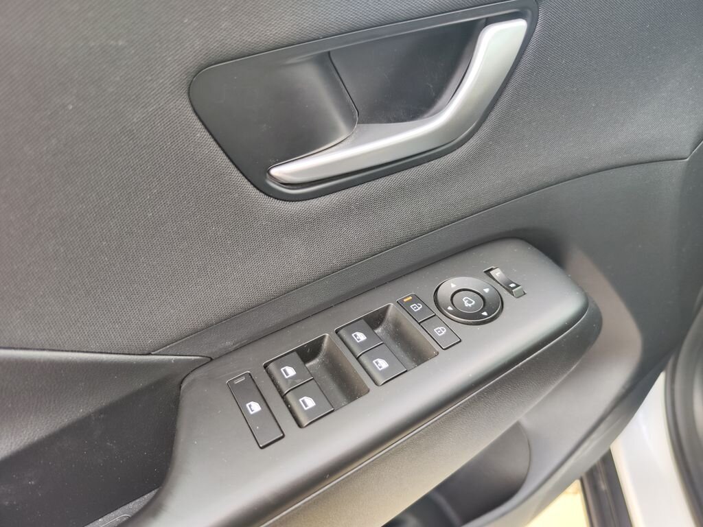 Hyundai Kona SUV / Terénní 1,6 l 102 kw