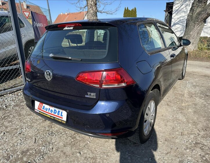 Volkswagen Golf Hatchback 1,2 l 63 kw