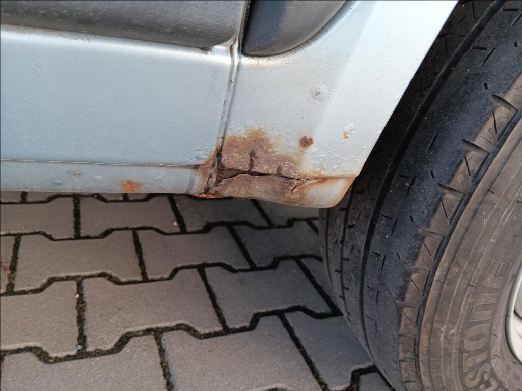 Citroën Jumper Kombi 2,2 l 81 kw