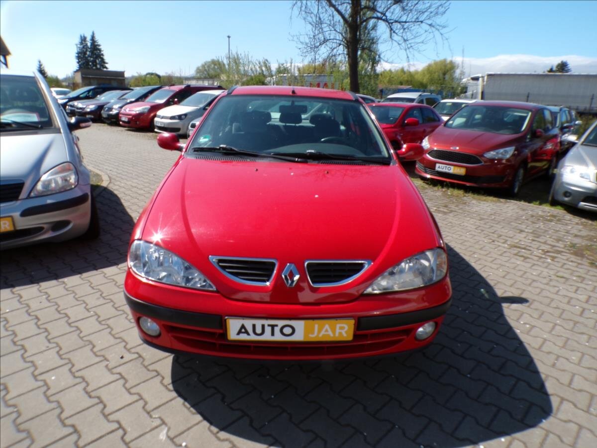 Renault Mégane Hatchback 1,6 l 79 kw