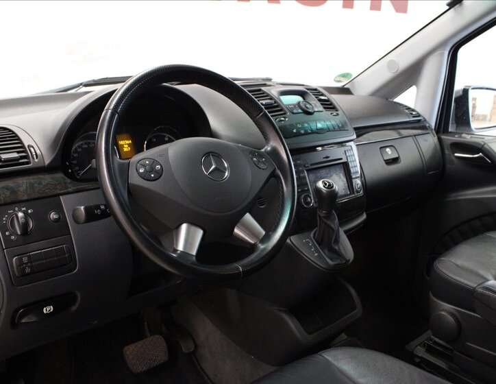 Mercedes-Benz Viano Kombi 3,0 l 165 kw