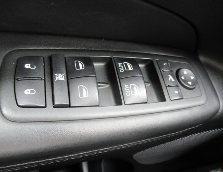 Jeep Grand Cherokee 17