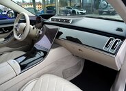 Mercedes-Benz Třídy S Sedan / Limuzína 3,0 l 320 kw