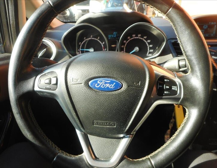 Ford Fiesta 11