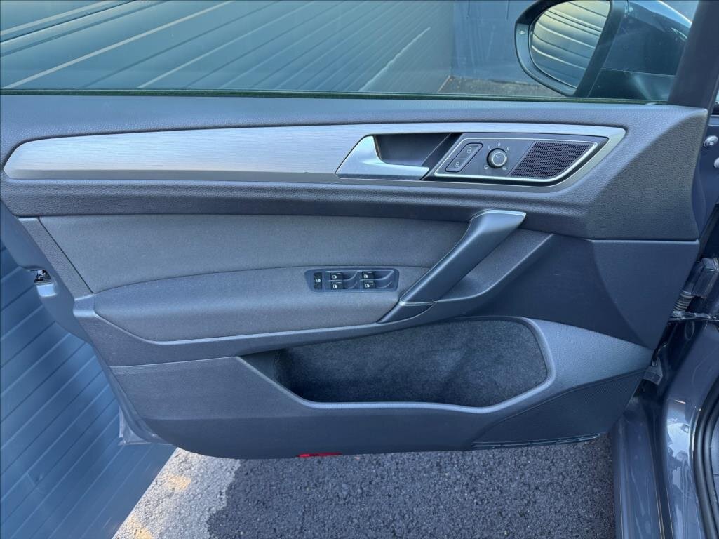 Volkswagen Golf Sportsvan MPV 2,0 l 110 kw