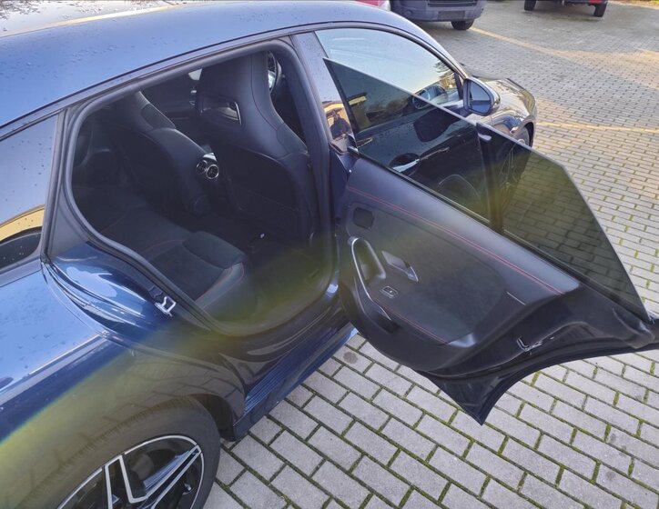 Mercedes-Benz CLA 35