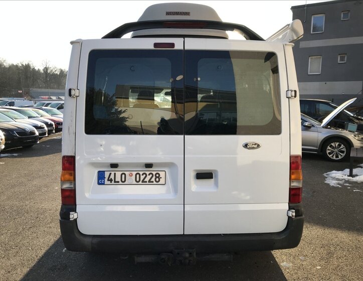 Ford Transit Skříň 2,2 l 63 kw