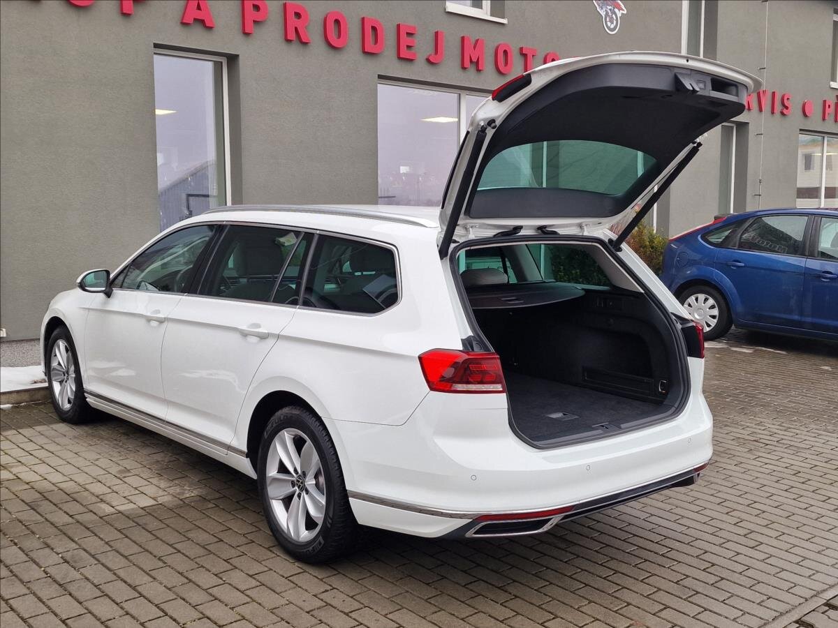 Volkswagen Passat Kombi 2,0 l 110 kw