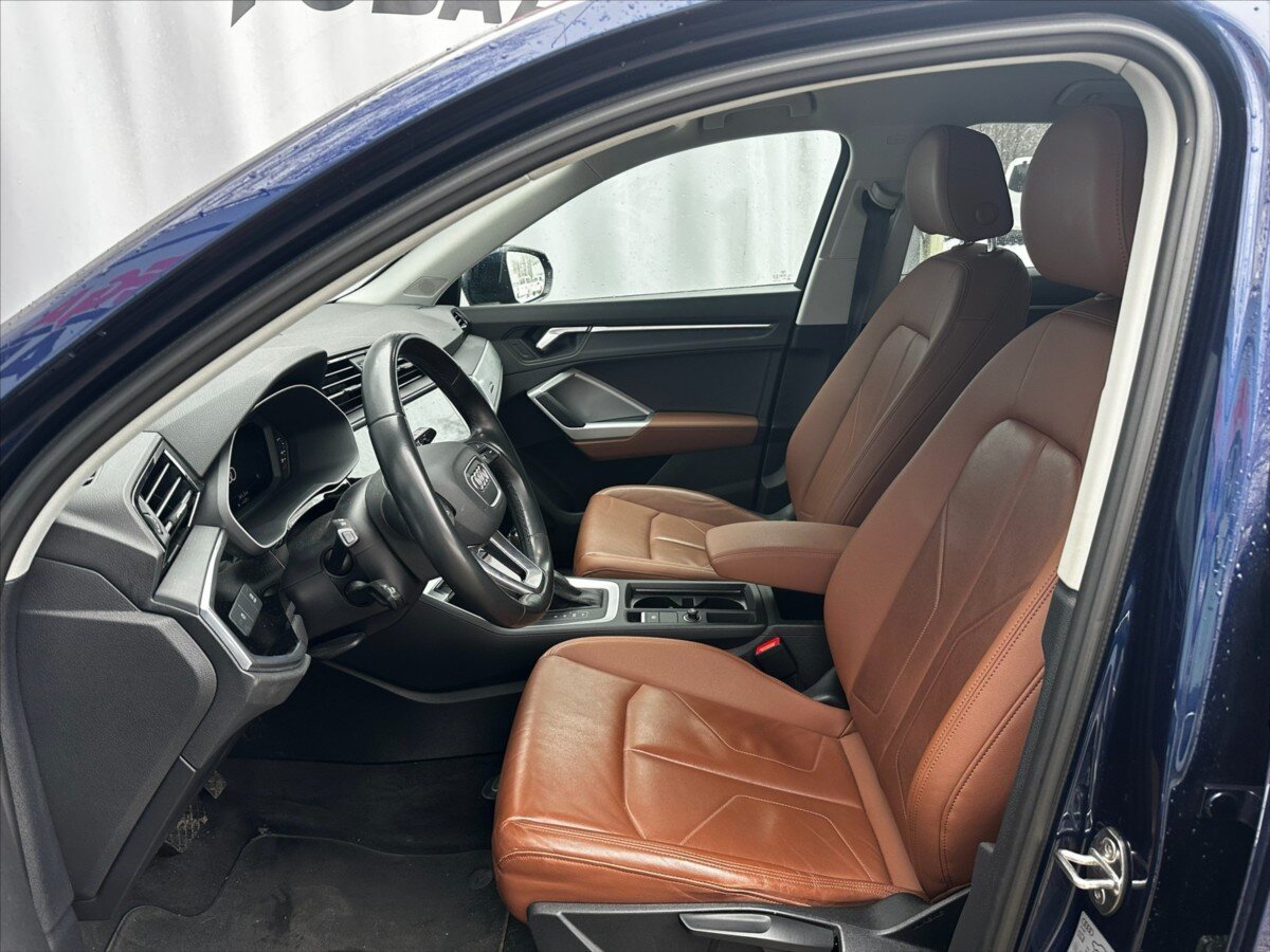 Audi Q3 Kombi 2,0 l 147 kw