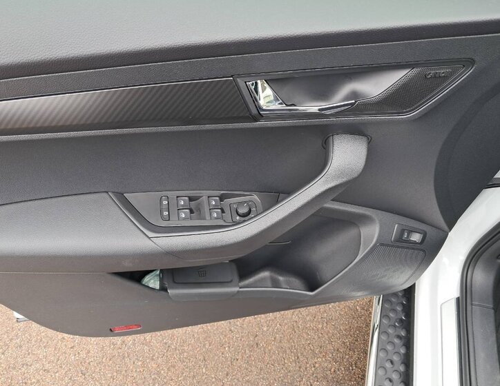 Škoda Karoq SUV / Terénní 2,0 l 110 kw