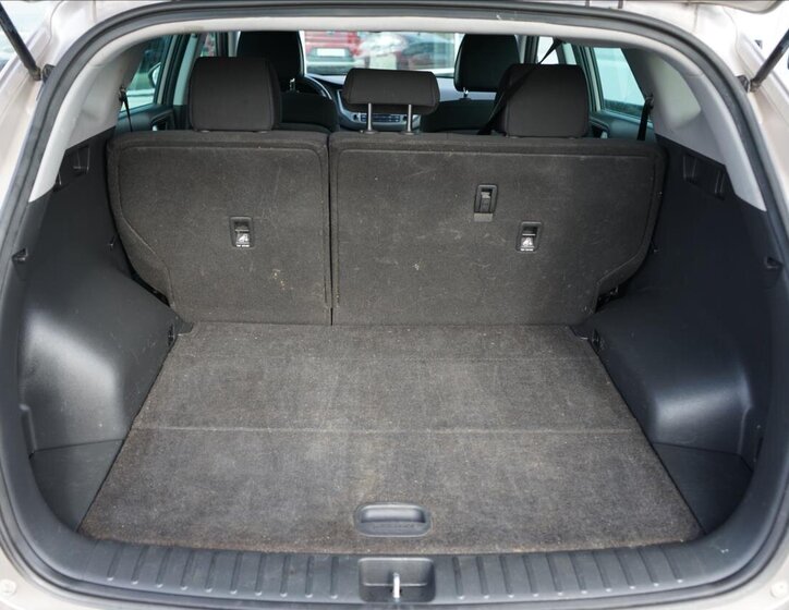 Hyundai Tucson SUV / Terénní 2,0 l 100 kw