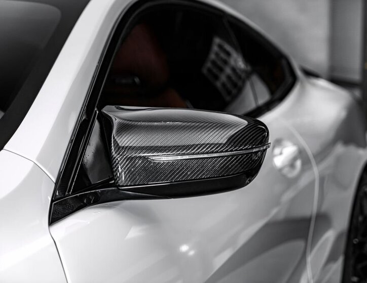 BMW M8 Kupé 4,4 l 447 kw