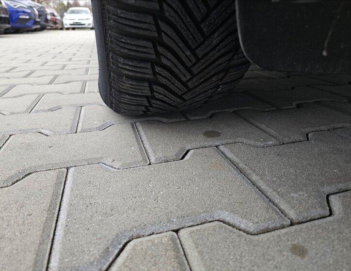 Mazda CX-3 Kombi 2,0 l 89 kw